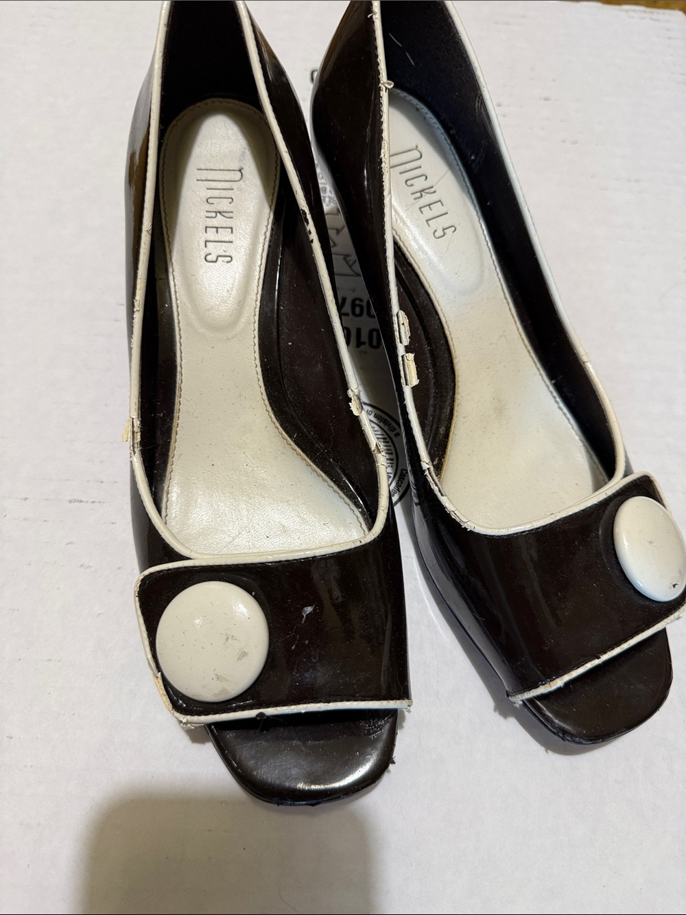 7.5M Nickels Black and White Patent Peep-Toe Heels with Button Detail